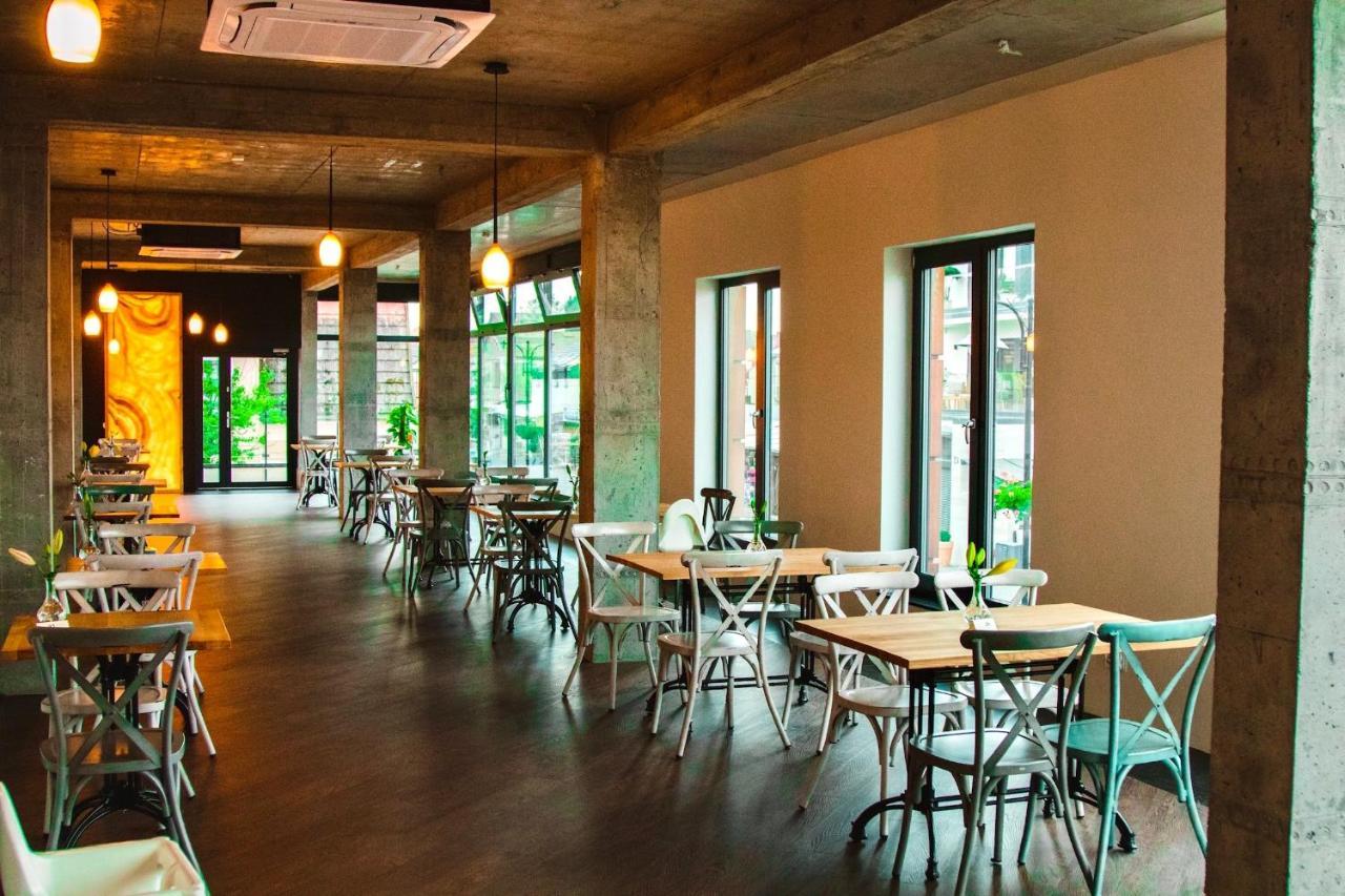 Amber Port Hotel Darlowko Ngoại thất bức ảnh