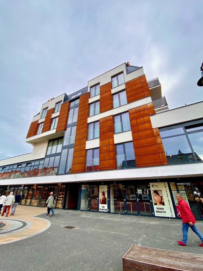 Amber Port Hotel Darlowko Ngoại thất bức ảnh